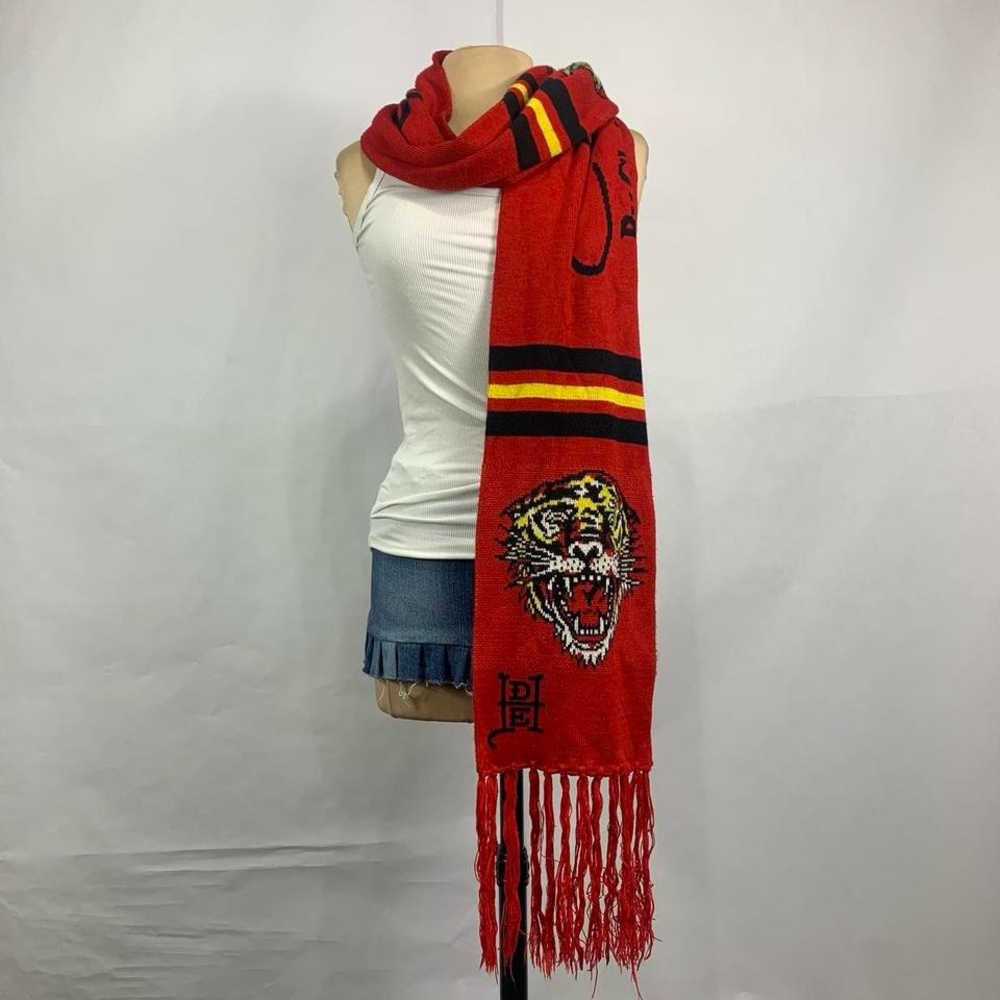 Y2K Ed Hardy Tiger Knit Scarf